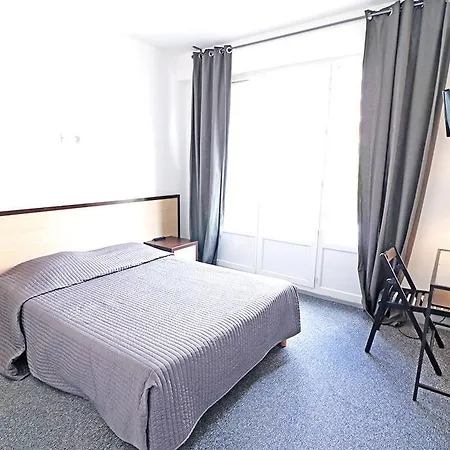 Hotel Paris-nice 2*